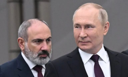 Şefa diplomaţiei europene Kaja Kallas avertizează Armenia cu privire la ameninţările hibride ale Rusiei. Erevanul și Moscova aveau o legătură istorică strânsă Şefa diplomaţiei europene Kaja Kallas avertizează Armenia cu privire la ameninţările hibride ale Rusiei. Erevanul și Moscova aveau o legătură istorică strânsă