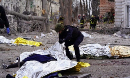 Kremlinul declară că noul proiect de lege cu sancţiuni al SUA ar putea afecta eforturile de pace în Ucraina Kremlinul declară că noul proiect de lege cu sancţiuni al SUA ar putea afecta eforturile de pace în Ucraina
