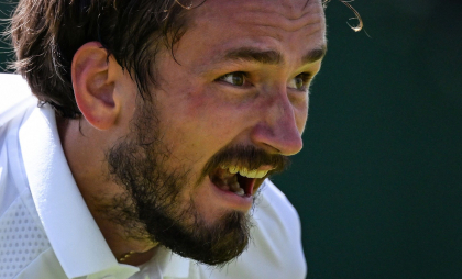 Benjamin Bonzi a produs cea mai mare surpriză de la Wimbledon de până acum Benjamin Bonzi a produs cea mai mare surpriză de la Wimbledon de până acum