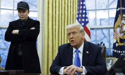Donald Trump îi declară război lui Elon Musk: Ar trebui să-şi închidă prăvălia şi să se întoarcă acasă în Africa de Sud
