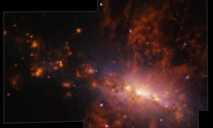 Astronomii au captat primele imagini cu rămăşiţele unei stele care a murit într-o explozie dublă