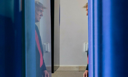 Cum folosește Trump „Teoria Nebunului” pentru a cuceri lumea
