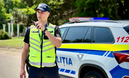 Aproape 4000 de încălcări în trafic în doar două zile de weekend: 60 de șoferi au fost prinși băuți la volan. Ce alte nereguli au depistat polițiștii
