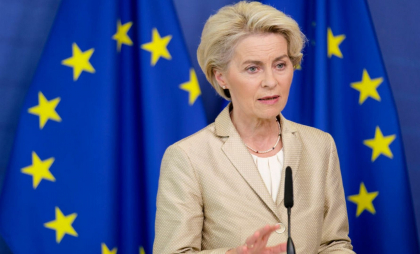 AFP: Von der Leyen în faţa europarlamentarilor. Moţiune de cenzură fără riscuri, dar se prefigurează tulburări