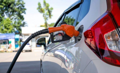 Carburanții continuă să se ieftinească. Noile prețuri stabilite de ANRE - FOTO
