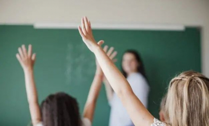 Ministerul Educației cere Consiliului pentru Egalitate să fie păstrată denumirea disciplinei școlare „Istoria Românilor și Universală”