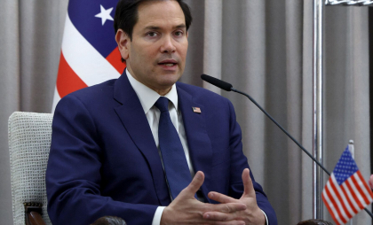 Marco Rubio: Serghei Lavrov mi-a prezentat o nouă idee privind Ucraina. Ar putea deschide o cale spre negocieri viitoare Marco Rubio: Serghei Lavrov mi-a prezentat o nouă idee privind Ucraina. Ar putea deschide o cale spre negocieri viitoare