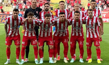 Univ. Craiova a condus cu 3-0 la Arad, dar finalul de meci a fost incendiar
Univ. Craiova a condus cu 3-0 la Arad, dar finalul de meci a fost incendiar