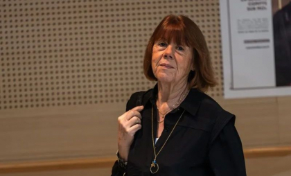 Gisèle Pelicot, femeia care a supraviețuit sutelor de violuri puse la cale de soțul său, va fi decorată de Emmanuel Macron