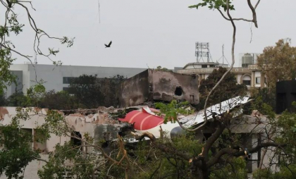 Avionul prăbușit în India. Detaliul „bizar” pe care experții nu îl înțeleg și ipotezele luate în calcul după raportul preliminar Avionul prăbușit în India. Detaliul „bizar” pe care experții nu îl înțeleg și ipotezele luate în calcul după raportul preliminar