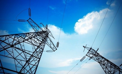 Energia electrică - deconectată temporar în anumite sectoare din capitală din cauza incendiului. Anunțul Moldelectrica