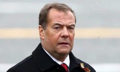 Prima reacție de la Moscova după ultimatumul dat de Trump pentru Rusia: „Lumea a tremurat, așteptându-se la consecințe”
 Prima reacție de la Moscova după ultimatumul dat de Trump pentru Rusia: „Lumea a tremurat, așteptându-se la consecințe”