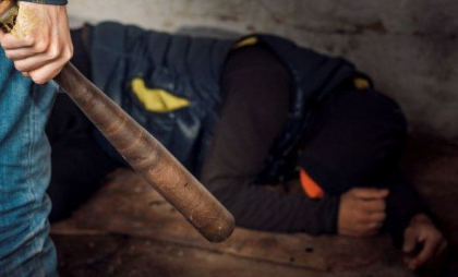 Doi bărbați, condamnați la închisoare după ce au răpit și bătut un alt bărbat, la Glodeni