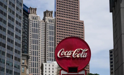 Trump spune că a convins Coca-Cola să schimbe un ingredient cheie în băuturile din SUA: „Este pur și simplu mai bună”
