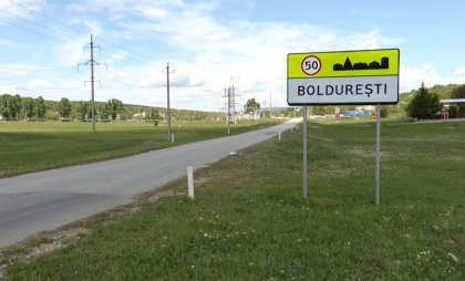 Alegeri repetate la Boldurești: CEC tipărește 2 888 de buletine pentru duminică cu numele celor doi candidați, Nicanor Ciochină și Sergiu Bulicanu