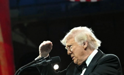 „N-am desenat niciodată în viața mea”. Cum a fost prins cu minciuna Trump după un articol privind legăturile lui cu Epstein „N-am desenat niciodată în viața mea”. Cum a fost prins cu minciuna Trump după un articol privind legăturile lui cu Epstein