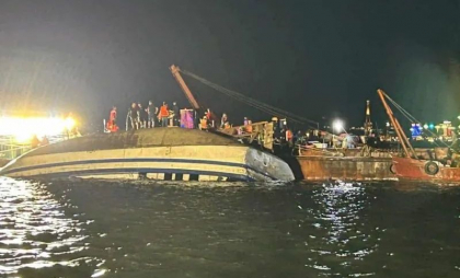 Cum a reușit să supraviețuiască un copil de 10 ani după naufragiul unui vas turistic în Vietnam. Cel puțin 37 de morți Cum a reușit să supraviețuiască un copil de 10 ani după naufragiul unui vas turistic în Vietnam. Cel puțin 37 de morți