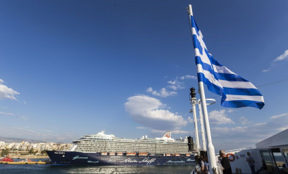 Grecia introduce o nouă taxă de croazieră. Cât plătesc de azi pasagerii
