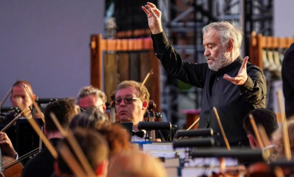 Italia a anulat concertul celebrului dirijor rus cunoscut pentru relația apropiată cu Vladimir Putin
Italia a anulat concertul celebrului dirijor rus cunoscut pentru relația apropiată cu Vladimir Putin