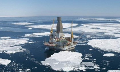 SUA îndeamnă Europa să se alăture potențialelor tarife secundare asupra petrolului rusesc
