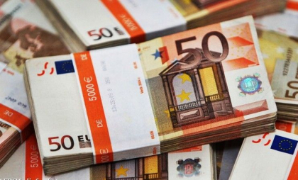 Curs valutar BNM pentru 23 iulie. Cât costă astăzi un euro și un dolar - FOTO
Curs valutar BNM pentru 23 iulie. Cât costă astăzi un euro și un dolar - FOTO