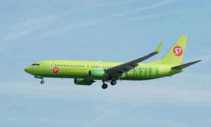 Un avion de pasageri Boeing 737 s-a întors din drum pe un aeroport din Siberia, după o problemă gravă semnalată la bord
