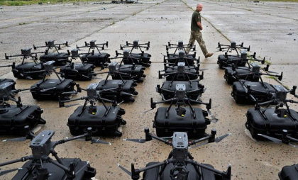 Ucraina va primi 33.000 de kituri de drone cu inteligență artificială, în cadrul unui acord de apărare cu SUA
