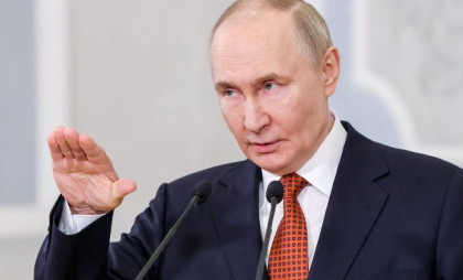 Vladimir Putin consideră că Uniunea Europeană este un pitic politic care și-ar fi pierdut suveranitatea Vladimir Putin consideră că Uniunea Europeană este un pitic politic care și-ar fi pierdut suveranitatea