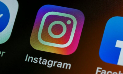 Instagram schimbă regulile pentru transmisia Live: cont public și minimum 1.000 de urmăritori Instagram schimbă regulile pentru transmisia Live: cont public și minimum 1.000 de urmăritori