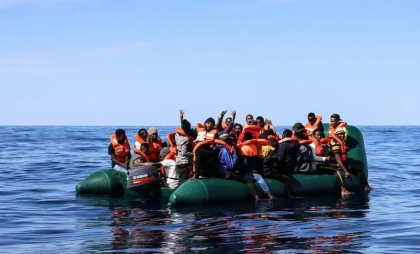 Cel puţin 54 de migranţi au murit şi alți zeci sunt dați dispăruți după naufragiul unei ambarcaţiuni în Marea Arabiei
Cel puţin 54 de migranţi au murit şi alți zeci sunt dați dispăruți după naufragiul unei ambarcaţiuni în Marea Arabiei