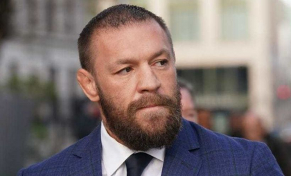 Conor McGregor, starul UFC, vrea să candideze la preşedinţia Irlandei. El a lansat o petiţie în acest sens
Conor McGregor, starul UFC, vrea să candideze la preşedinţia Irlandei. El a lansat o petiţie în acest sens