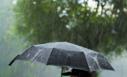 Ploi cu descărcări electrice în nordul și centrul țării. Cum va fi vremea astăzi, dar și în următoarele zile. Prognoza meteo
