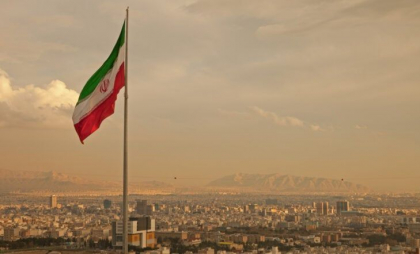 Iranul întrerupe furnizarea de electricitate în Teheran din cauza valului de căldură care afectează reţeaua electrică
Iranul întrerupe furnizarea de electricitate în Teheran din cauza valului de căldură care afectează reţeaua electrică