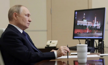 Putin confirmă interesul pentru întâlnirea cu Trump, dar în privința lui Zelenski e categoric: „Suntem încă departe” Putin confirmă interesul pentru întâlnirea cu Trump, dar în privința lui Zelenski e categoric: „Suntem încă departe”