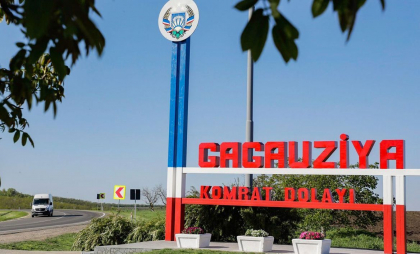 Alegerile din toamnă - cruciale pentru Moldova. Cum s-ar putea schimba situația din Găgăuzia și ce se va întâmpla dacă rămâne guvernarea pro-europeană. Declarațiile lui Mihail Sirkeli, la Podcastul Lorenei Alegerile din toamnă - cruciale pentru Moldova. Cum s-ar putea schimba situația din Găgăuzia și ce se va întâmpla dacă rămâne guvernarea pro-europeană. Declarațiile lui Mihail Sirkeli, la Podcastul Lorenei