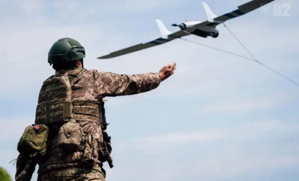 Moscova anunță că a doborât peste 120 de drone ucrainene. O rafinărie din Saratov a luat foc
Moscova anunță că a doborât peste 120 de drone ucrainene. O rafinărie din Saratov a luat foc