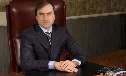Vile private, un adevărat imperiu de afaceri, branduri exclusive, călătorii de lux, premii și apariții la Festivalul de la Cannes. Viața familiei lui Victor Gușan, cel care conduce din umbră regiunea transnistreană - VIDEO Vile private, un adevărat imperiu de afaceri, branduri exclusive, călătorii de lux, premii și apariții la Festivalul de la Cannes. Viața familiei lui Victor Gușan, cel care conduce din umbră regiunea transnistreană - VIDEO