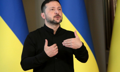 Zelenski acuză Moscova de tergiversare, înaintea summitului din Alaska: „Rusia refuză să oprească masacrele” Zelenski acuză Moscova de tergiversare, înaintea summitului din Alaska: „Rusia refuză să oprească masacrele”