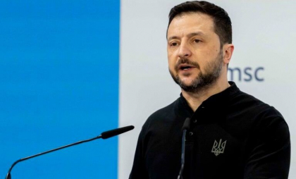 Zelenski: Negocierile de pace cu Rusia trebuie să fie trilaterale și să pornească de la linia frontului Zelenski: Negocierile de pace cu Rusia trebuie să fie trilaterale și să pornească de la linia frontului