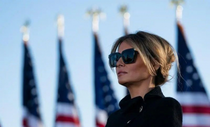 Scrisoarea primită de Melania Trump, după ce i-a scris lui Vladimir Putin. Ce i-a spus Volodimir Zelenski lui Donald Trump în Biroul Oval Scrisoarea primită de Melania Trump, după ce i-a scris lui Vladimir Putin. Ce i-a spus Volodimir Zelenski lui Donald Trump în Biroul Oval