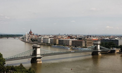 Budapesta, variantă pentru locul eventualei întâlniri Putin-Zelenski. Cum a ajuns Ungaria în atenție Budapesta, variantă pentru locul eventualei întâlniri Putin-Zelenski. Cum a ajuns Ungaria în atenție