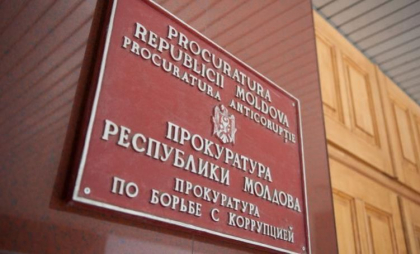 Procuratura Anticorupție confirmă că Vladimir Voronin a fost audiat în dosarul sacoșa neagră, dar menționează că nu figurează ca martor Procuratura Anticorupție confirmă că Vladimir Voronin a fost audiat în dosarul sacoșa neagră, dar menționează că nu figurează ca martor
