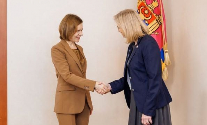 Maia Sandu, după întrevederea cu ministra austriacă Beate Meinl-Reisinger: „Austria rămâne un partener de încredere în procesul de aderare la UE” Maia Sandu, după întrevederea cu ministra austriacă Beate Meinl-Reisinger: „Austria rămâne un partener de încredere în procesul de aderare la UE”