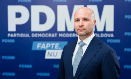Reacția PDM, după ce Vlad Cebotari a fost inclus în lista persoanelor asociate cu Plahotniuc: „Acest lucru confirmă că SIS, dar și alte instituții sunt subordonate politic”