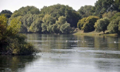 Avertizare hidrologică: Cod ROȘU, PORTOCALIU și GALBEN de scurgere redusă a apei - FOTO