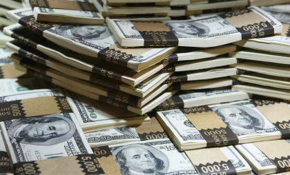 Curs valutar BNM pentru 23 august. Cât costă un euro și un dolar - FOTO