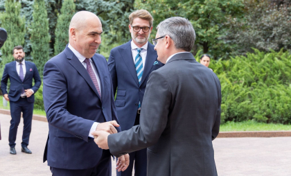 Igor Grosu a salutat vizita premierului român la Chișinău: „Scopul nostru comun este binele cetățenilor de pe ambele maluri ale Prutului” Igor Grosu a salutat vizita premierului român la Chișinău: „Scopul nostru comun este binele cetățenilor de pe ambele maluri ale Prutului”