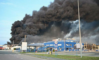 Lavrov susţine că „n-a auzit” de atacul rusesc asupra fabricii americane de electrocasnice din Ucraina: „Oamenii sunt naivi” Lavrov susţine că „n-a auzit” de atacul rusesc asupra fabricii americane de electrocasnice din Ucraina: „Oamenii sunt naivi”