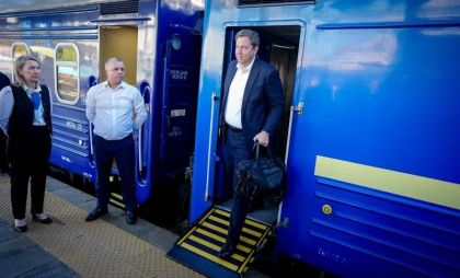 Vice-cancelarul german, vizită-surpriză la Kiev: „Putin nu ar trebui să-și facă iluzii”. Suma enormă cu care a ajutat Germania Ucraina până acum
