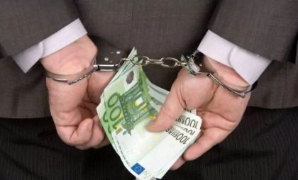 Trei persoane, cu funcții de conducere la două companii de construcție, condamnate pentru trafic de influență. Aceștia trebuia să achite statului peste 120 de mii de lei